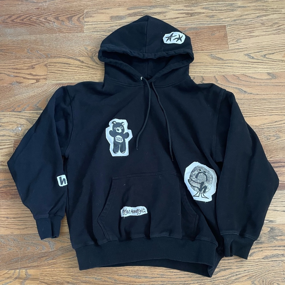 Harlaut Apparel Black hoodie